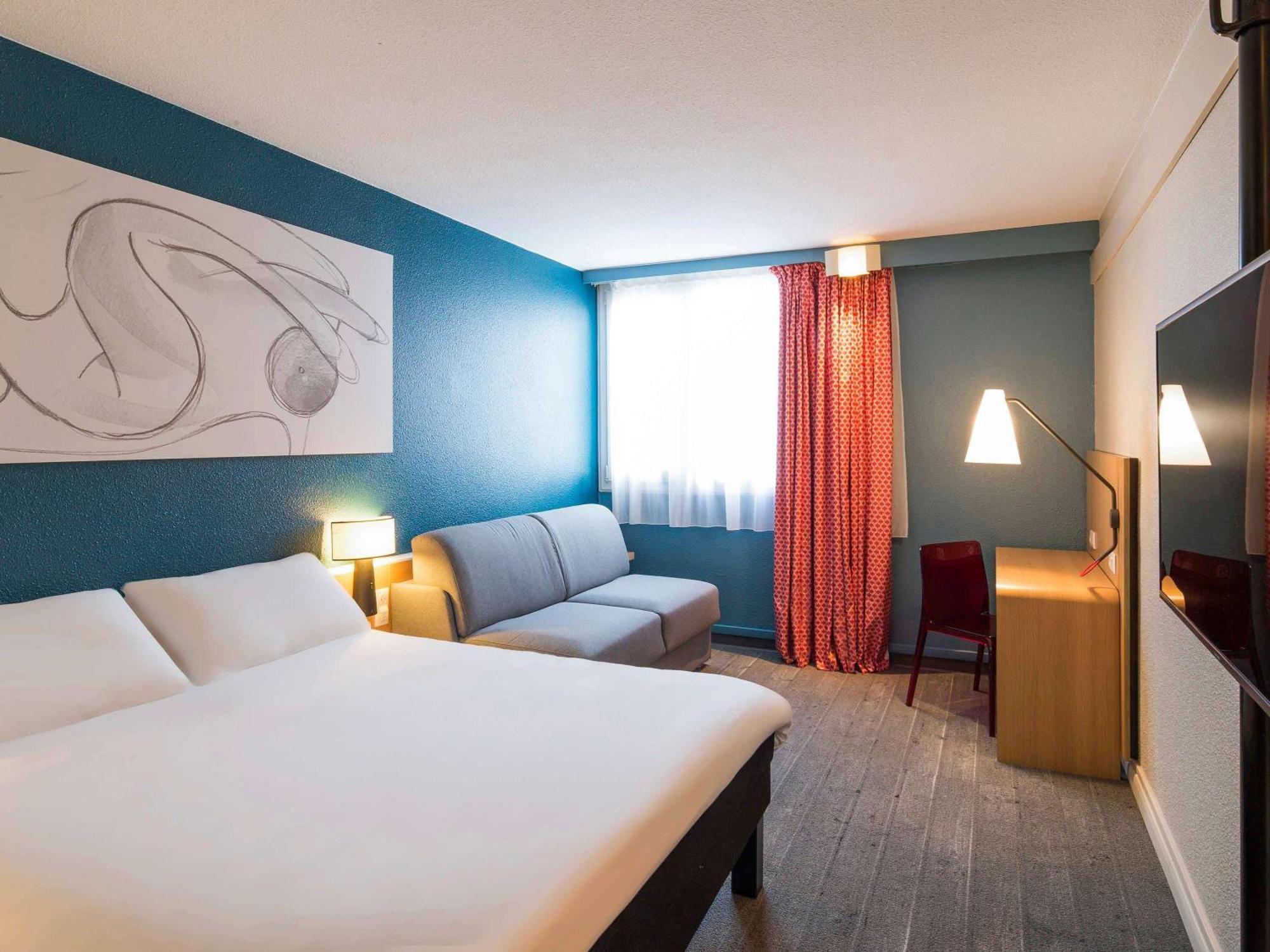 Ibis Tours Nord Hotel Exterior photo